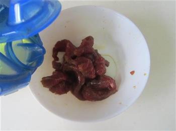 牛肉炒四季豆的做法步骤3