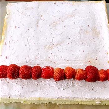 草莓奶油蛋糕卷的做法步骤19