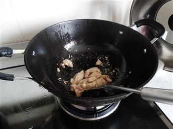 豆腐西葫芦炒鸡肉的做法步骤2