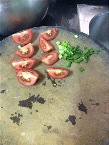 番茄紫菜米粉的做法图解2