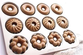 咖啡巧克力甜甜圈的做法图解11