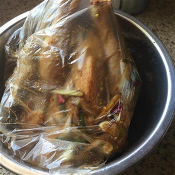 砂锅版窑鸡的做法步骤5