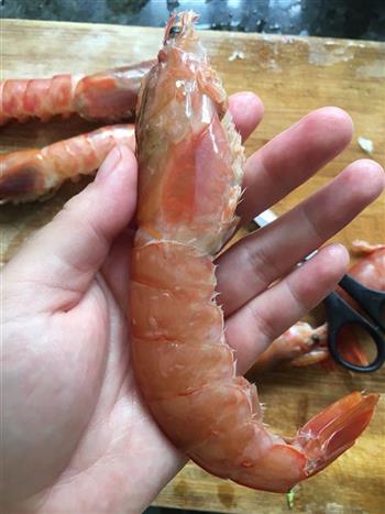 蒜蓉蒸红虾的做法图解1