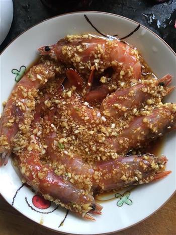 蒜蓉蒸红虾的做法步骤2