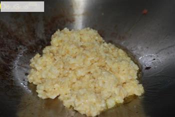 马苏焗培根蛋炒饭的做法步骤5