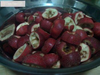 炒红果—传统做法的做法步骤1