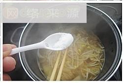 韩式泡菜豆芽汤的做法图解6