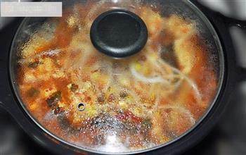 韩式辣白菜鲭鱼汤的做法图解8