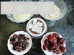 营养粥羹-红枣桂圆燕麦粥的做法步骤1