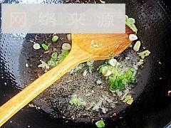 经典的家常菜-青椒炒肉丝的做法步骤5