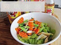 夏日开胃小凉菜-红油腐竹拌莴笋的做法步骤8