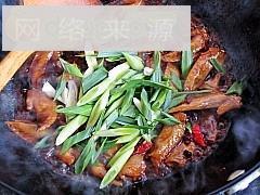 干锅麻辣鸡翅尖的做法步骤12