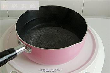 泰式冬阴功黑鱼片汤的做法步骤3