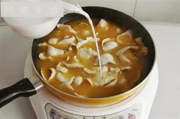 泰式冬阴功黑鱼片汤的做法步骤8