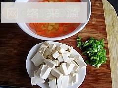 酱烧豆腐土豆丁的做法步骤2