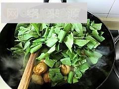 简单家常菜-青菜烧油面筋的做法步骤9