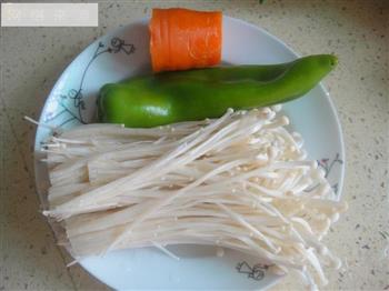 素食小菜也美味-素炒三丝的做法步骤1