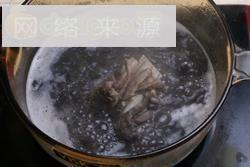 黑豆海带牛尾汤的做法图解8