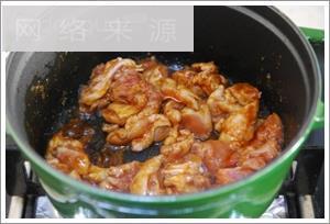 红咖喱鸡肉杂蔬的做法步骤5