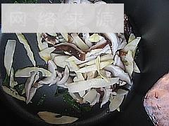 鲜味笋菇汤的做法图解8