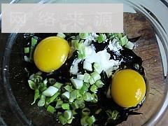 海苔鸡蛋饼的做法步骤3