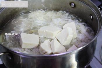 东北酸菜白肉锅的做法步骤11