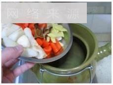 陈香雪梨大骨汤的做法步骤3