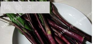 腊肉炒红菜苔的做法图解1