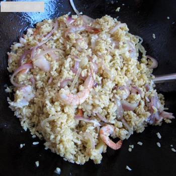 专治鼠标手—姜黄炒海鲜饭的做法图解12