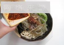 家庭版麻辣粉怎么做，家庭版麻辣粉怎么做好吃，家庭版麻辣粉做法