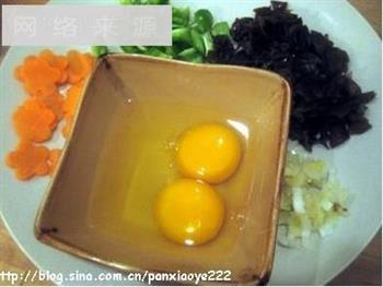 剁椒炒鸡蛋的做法步骤1