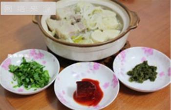 东北酸菜白肉锅的做法步骤16