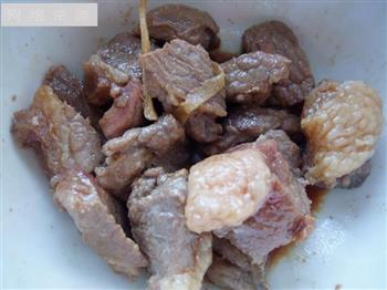 电饭煲牛肉饭的做法步骤2
