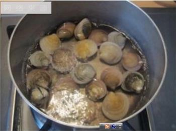 冬瓜火腿蛤蜊汤的做法图解2