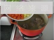 牛尾蔬菜汤的做法步骤5