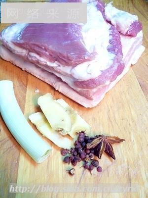 冬季决不能错过的-酸菜汆白肉的做法步骤1