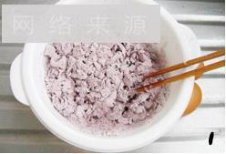 紫米疙瘩肉丸汤的做法步骤1