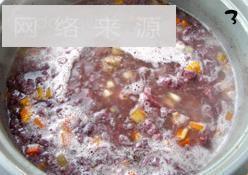 紫米疙瘩肉丸汤的做法步骤3