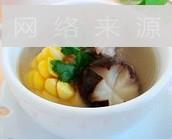 玉米香菇排骨汤的做法图解4