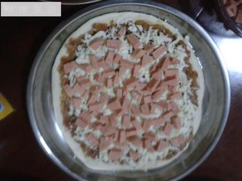 金枪鱼火腿披萨的做法步骤8