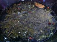 砂锅酸菜鳕鱼的做法步骤6