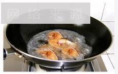 苏式熏鱼的做法步骤3