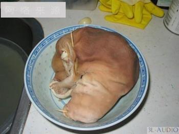 凤凰投胎 猪肚包鸡的做法步骤3