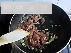 芹菜炒猪肝的做法步骤5