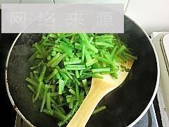 芹菜炒猪肝的做法步骤7