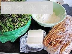 荠菜豆腐卷的做法步骤1