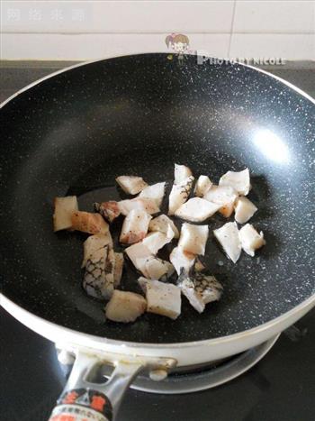 鱼粮满仓的健康沙拉-添加营养黄金的麦香鳕鱼杏仁沙拉的做法图解9