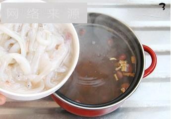 银鱼北芪红豆汤的做法步骤3