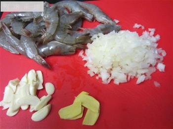 干烧虾的做法步骤2