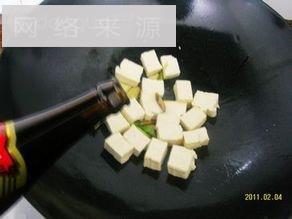 海蛎烧豆腐的做法步骤3